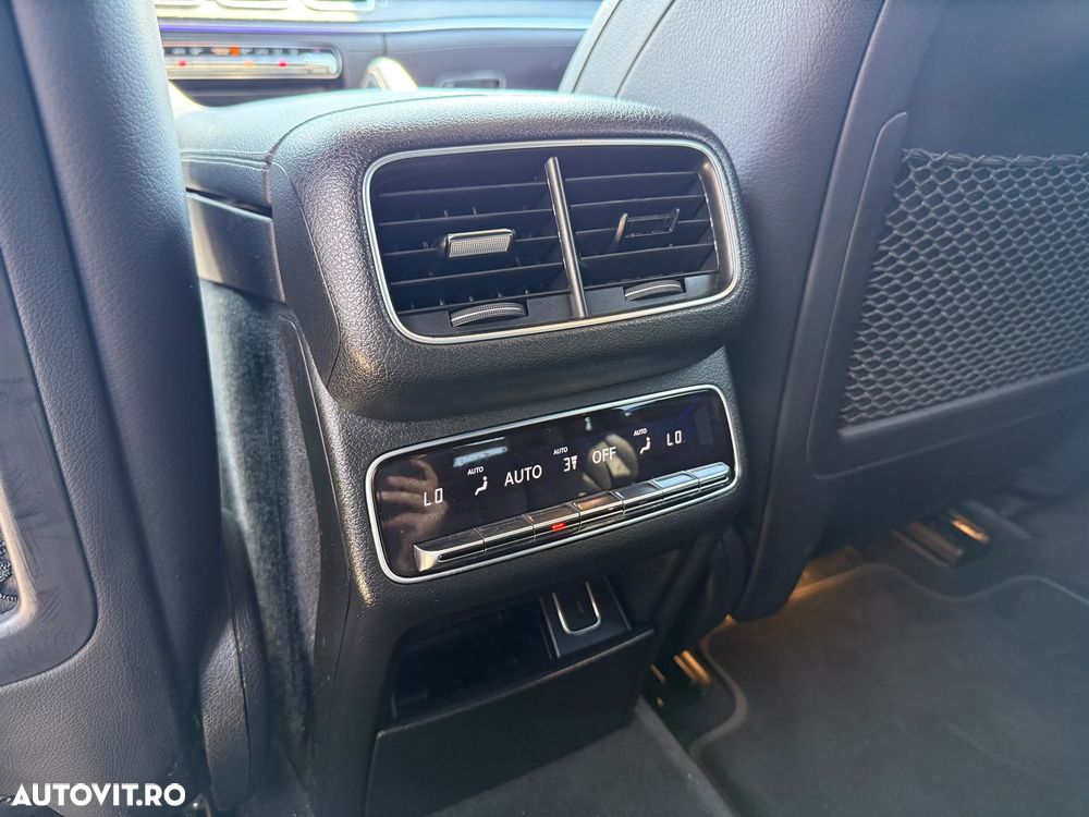 Mercedes-Benz GLE Coupe 350 de 4Matic 9G-TRONIC AMG Line - 24