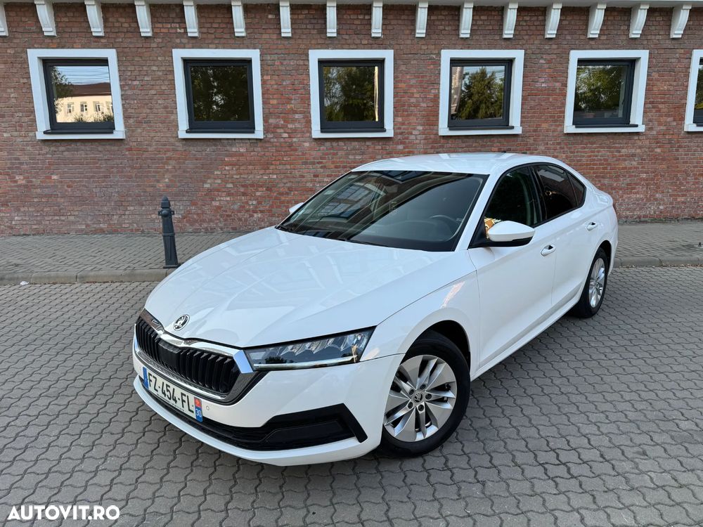 Skoda Octavia 2.0 TDI DSG Ambition - 2