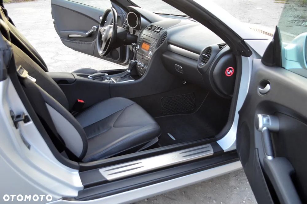 Mercedes-Benz SLK - 33