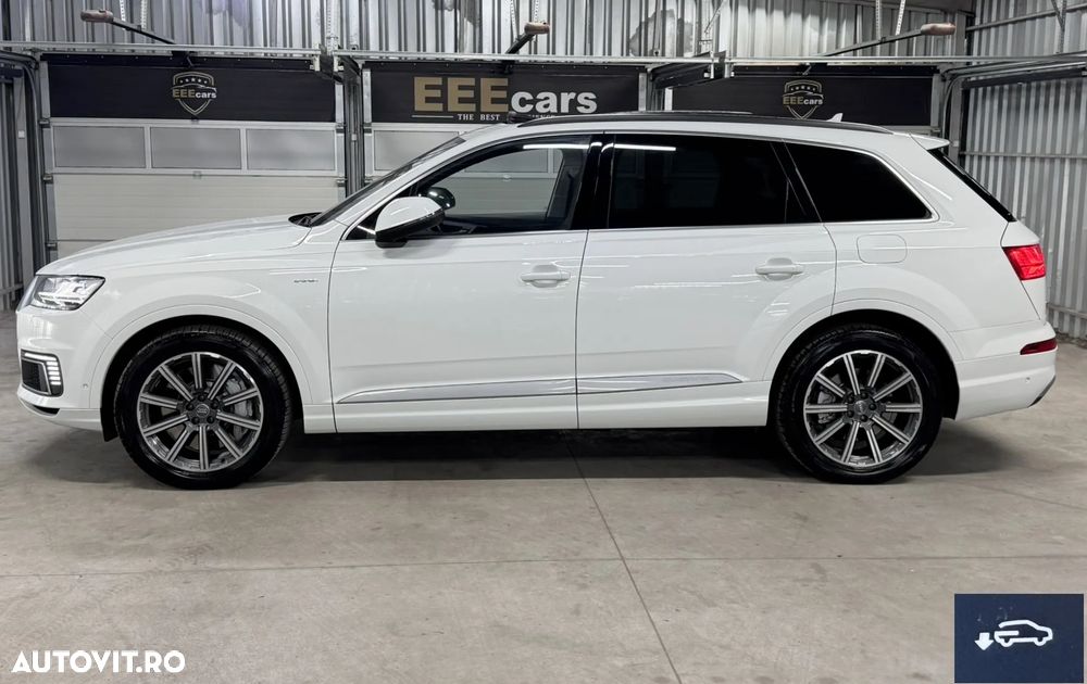 Audi Q7 e-tron 3.0 TDI quattro Tiptronic - 38