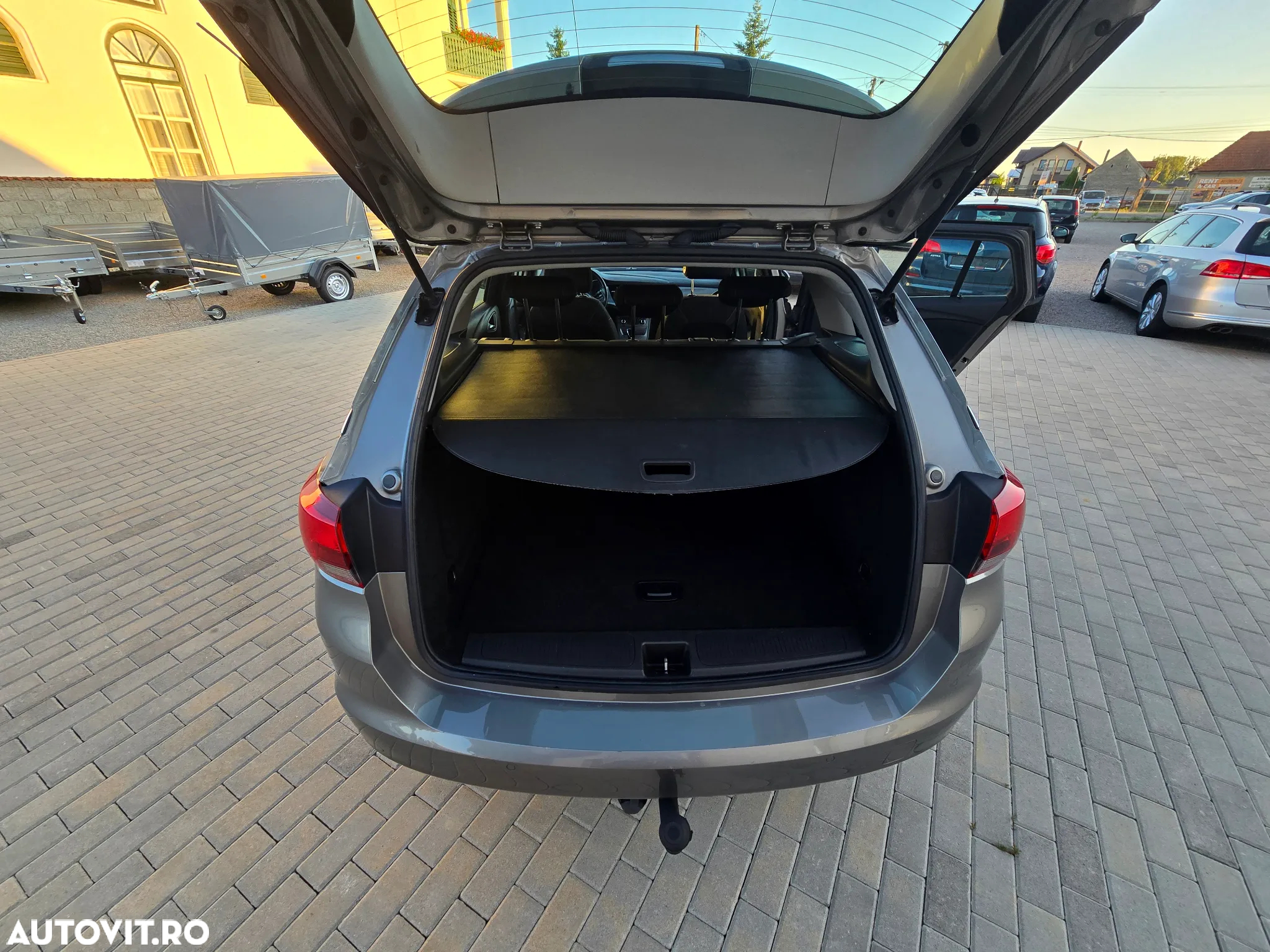 Opel Astra 1.6 CDTI DPF ecoFLEX Sports TourerStart/Stop Edition - 20