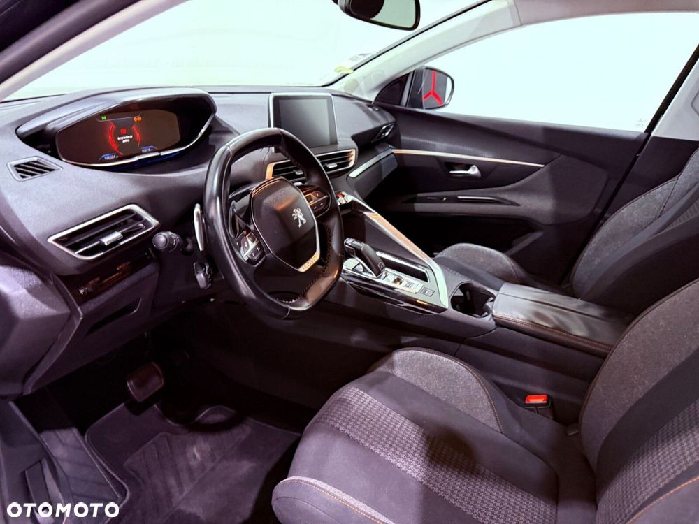 Peugeot 3008 - 22