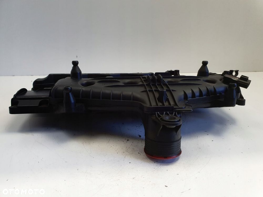 Volvo XC60 I 2.4 D5 POKRYWA ZAWORÓW kolektor 31430316 - 4