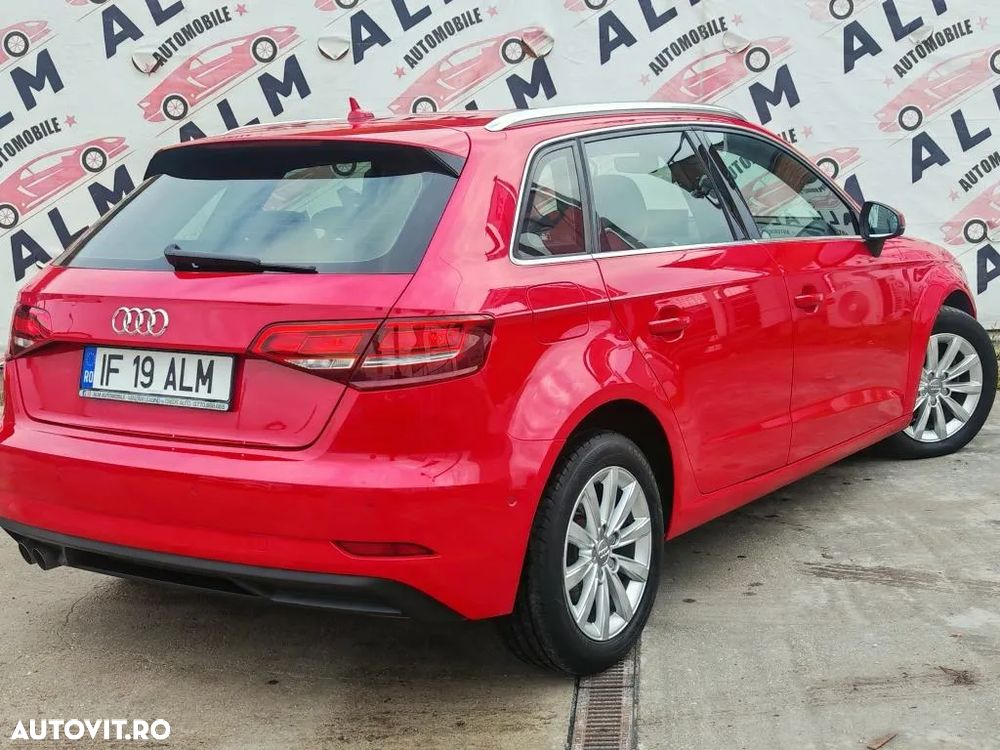 Audi A3 2.0 TDI Sportback (clean diesel) S tronic Attraction - 6
