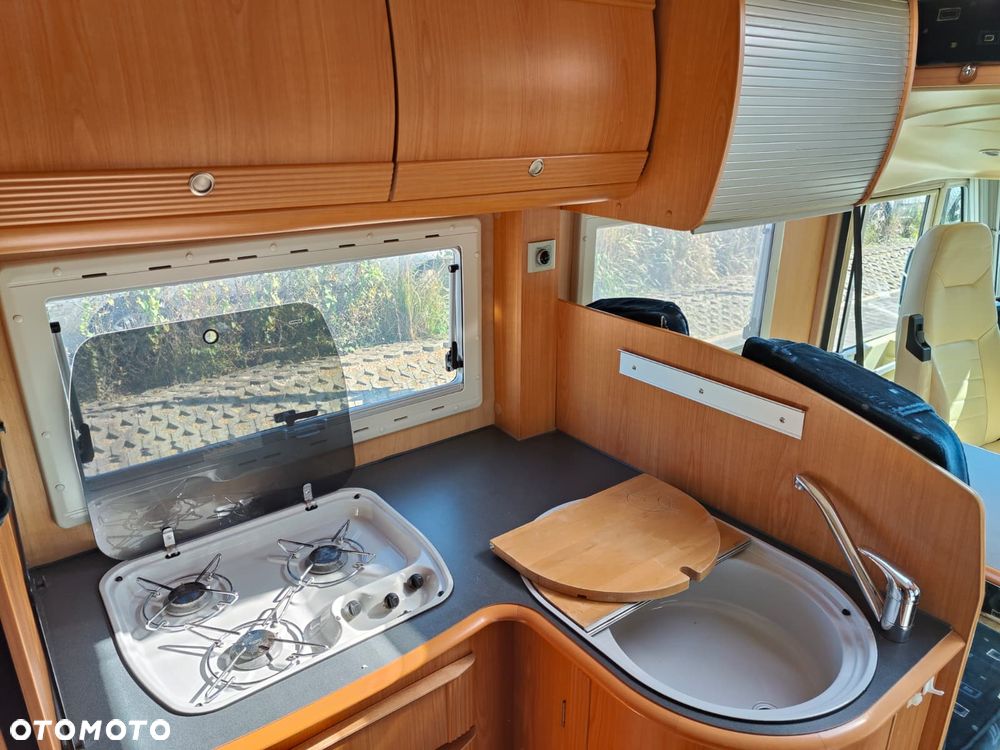 Mercedes-Benz Galaxy Pilote - 18