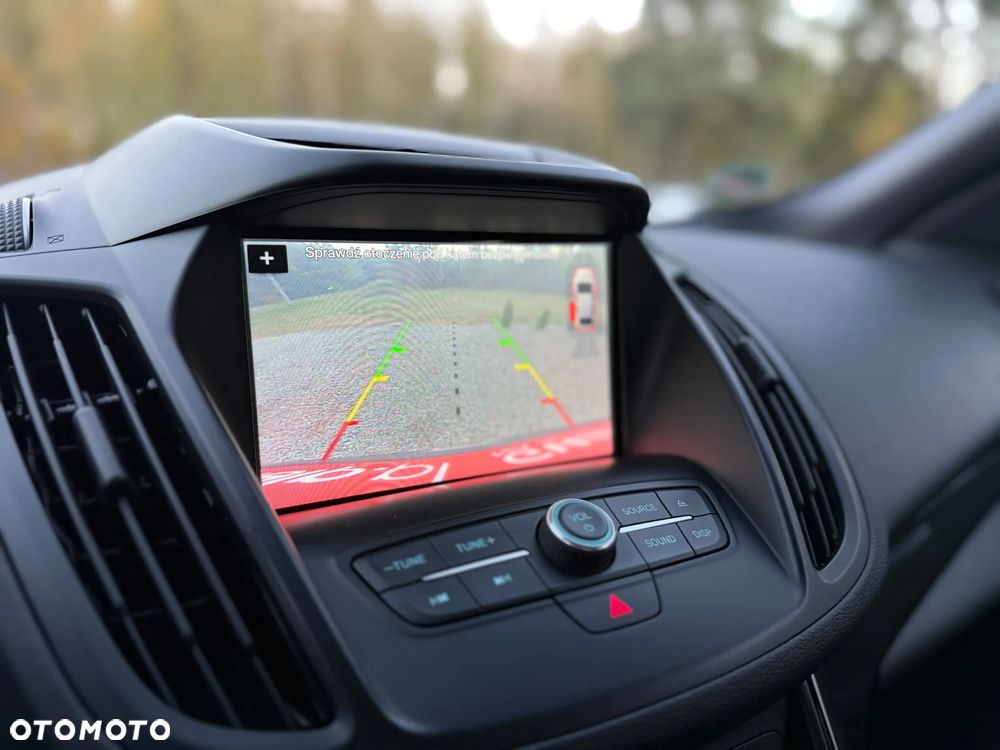 Ford Kuga - 23