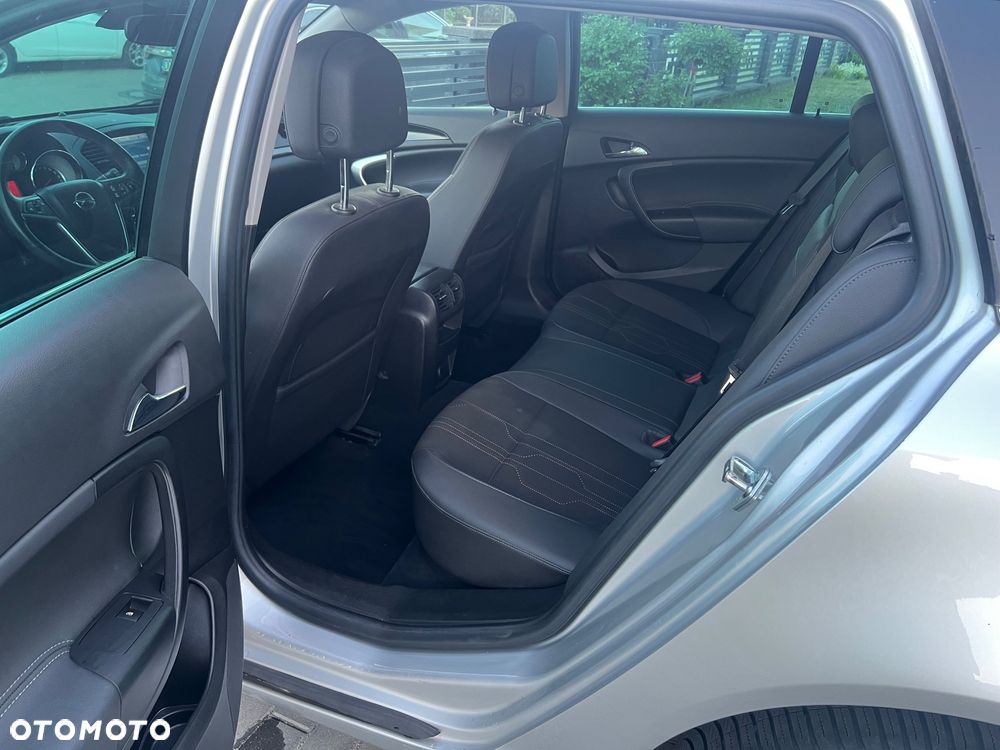 Opel Insignia - 23