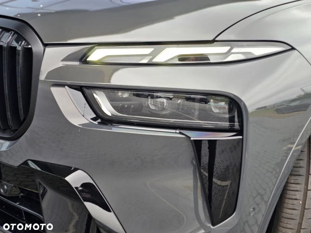 BMW X7 - 15
