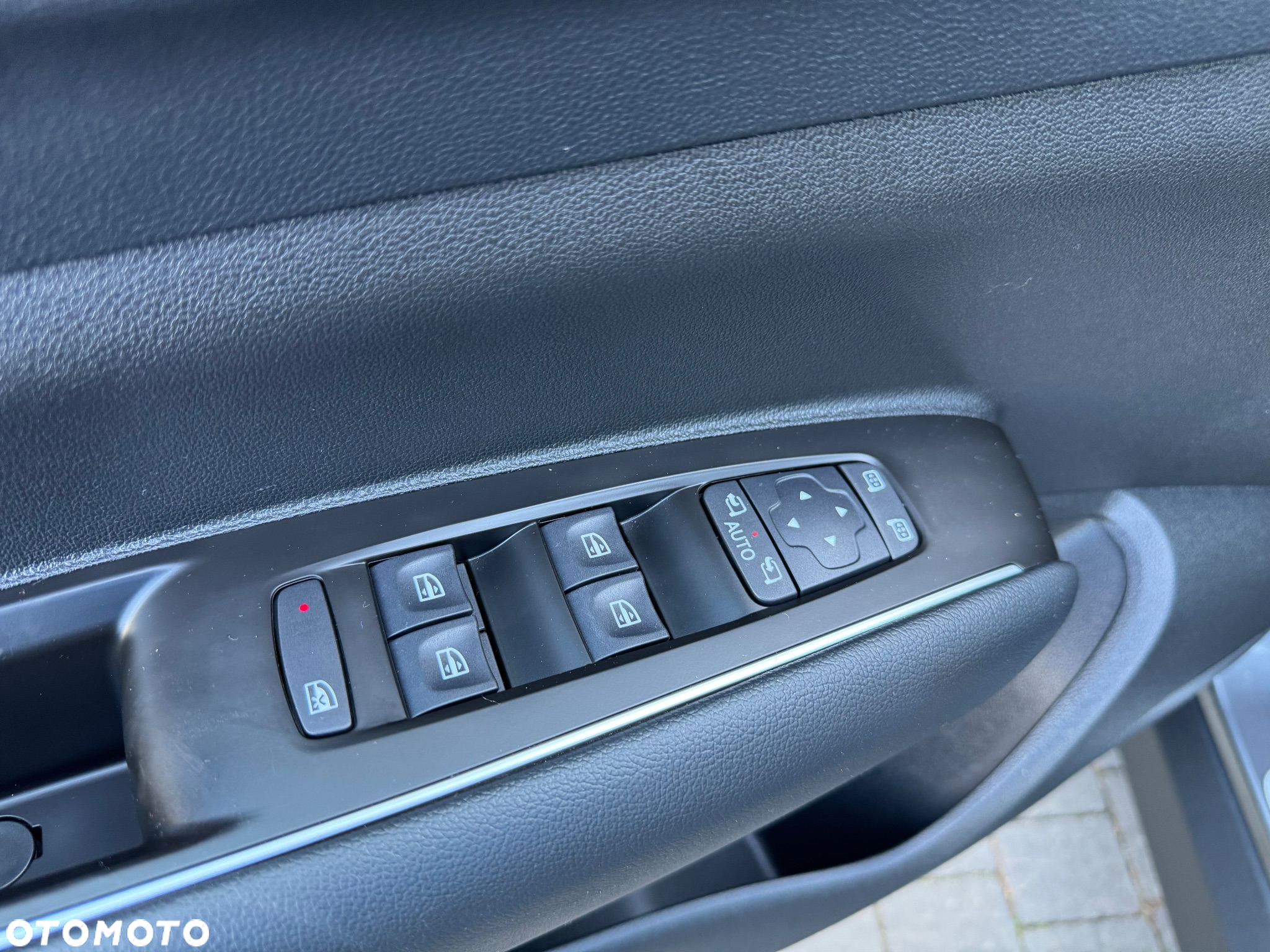 Renault Koleos BLUE dCi 185 X-tronic INTENS - 14