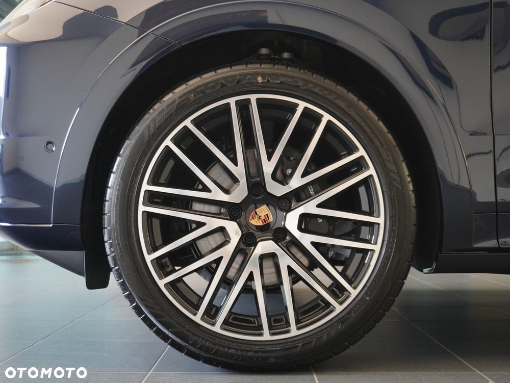Porsche Cayenne Black Edition - 11