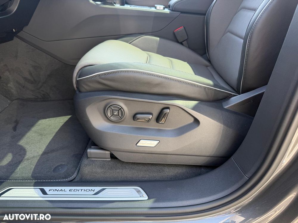 Volkswagen Touareg V6 TDI 4MOTION R-Line - 17