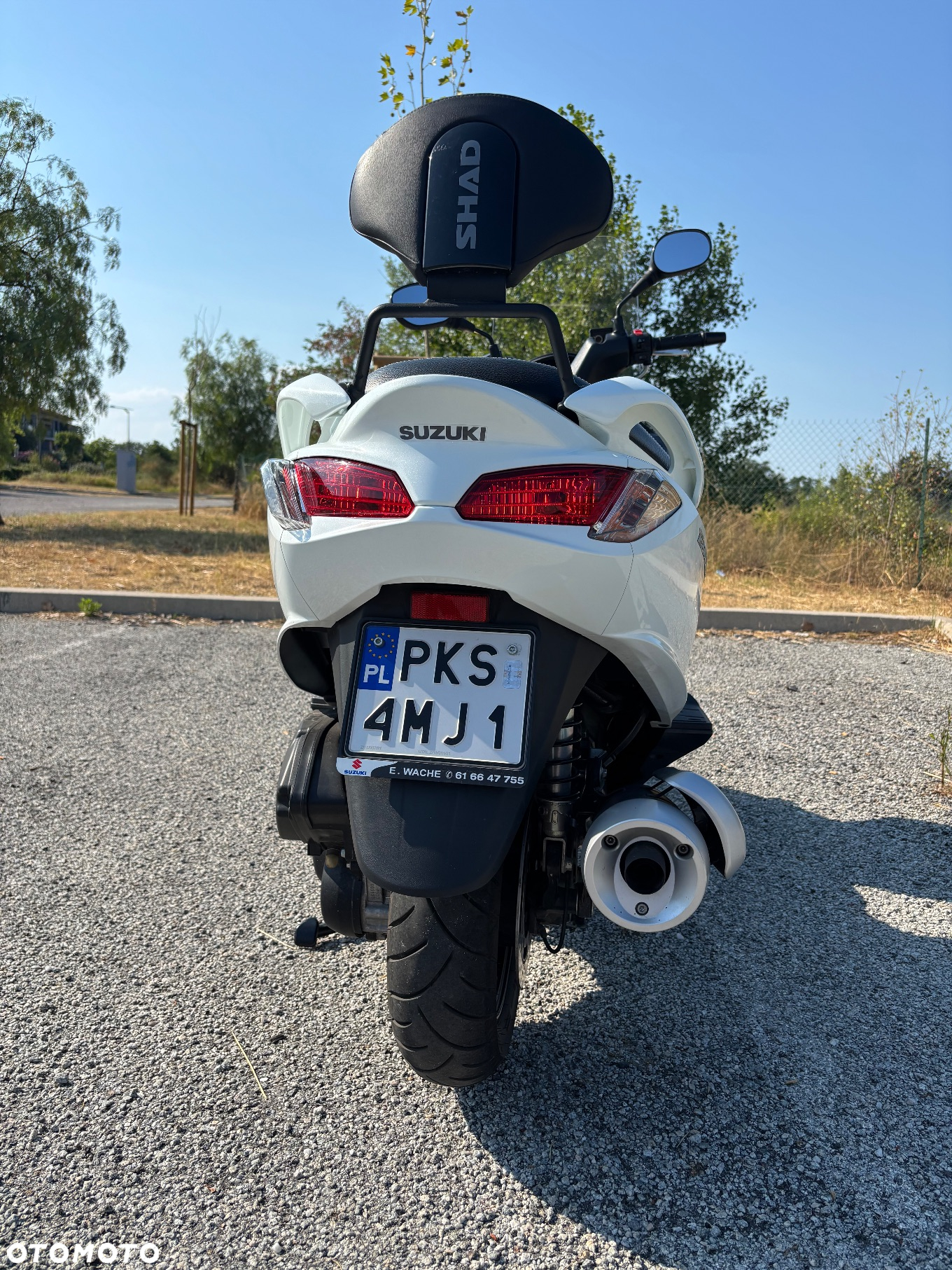 Suzuki Burgman - 4