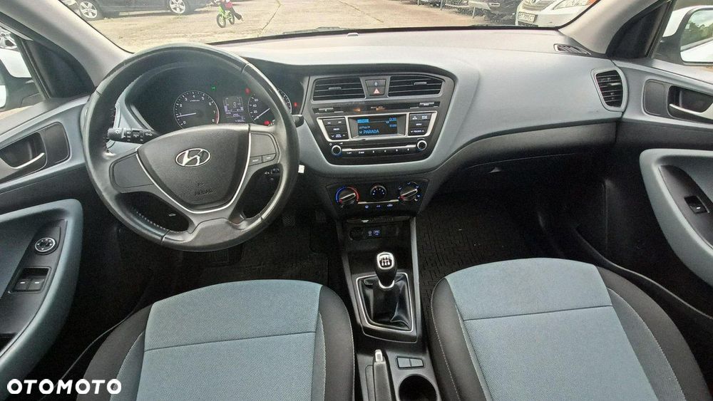 Hyundai i20 1.2 Classic Plus - 25