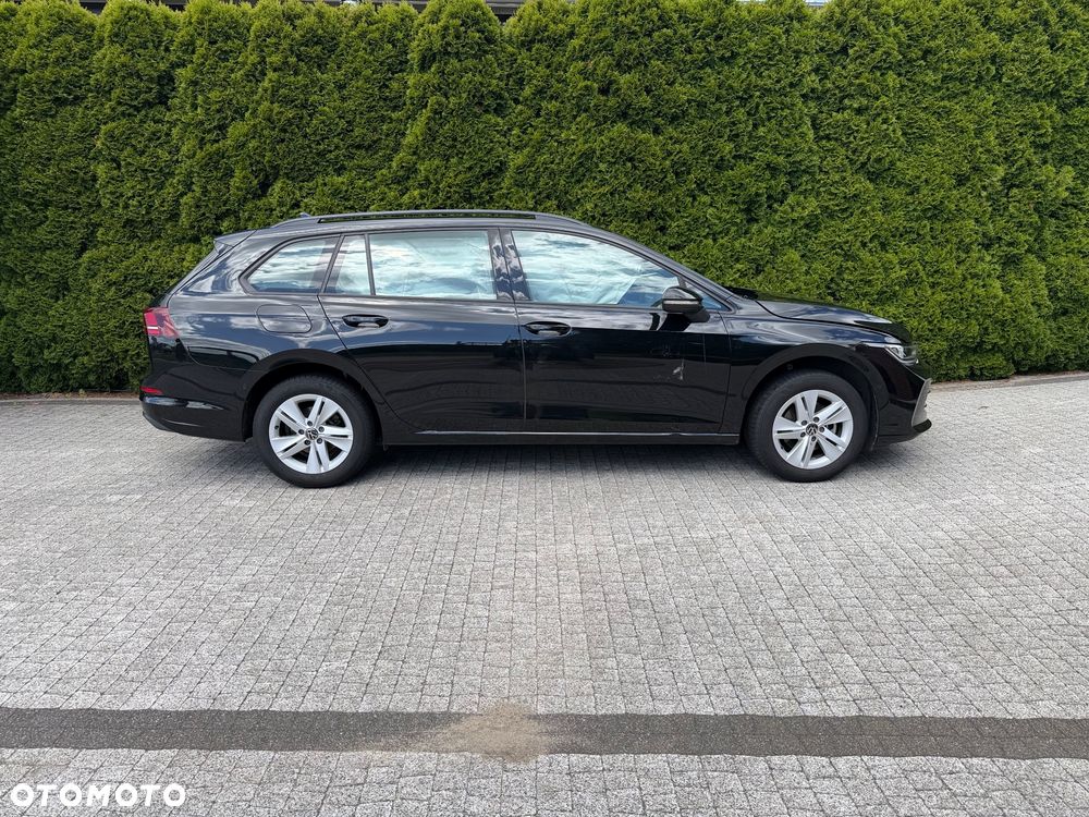 Volkswagen Golf Variant 1.5 eTSI OPF DSG Life - 2