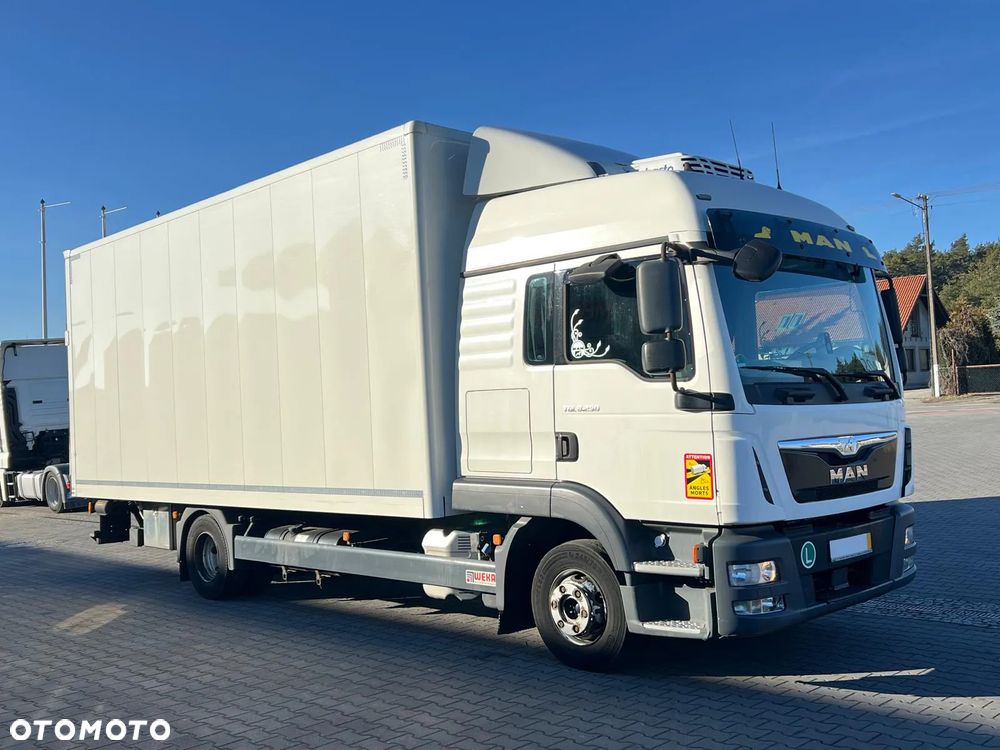 MAN TGL 8.250 XXL KONTENER+WINDA 2xŁÓŻKO WEBASTO BLOKADA MOSTU NAVI KLIMA POSTOJOWA LODÓWKA - 5