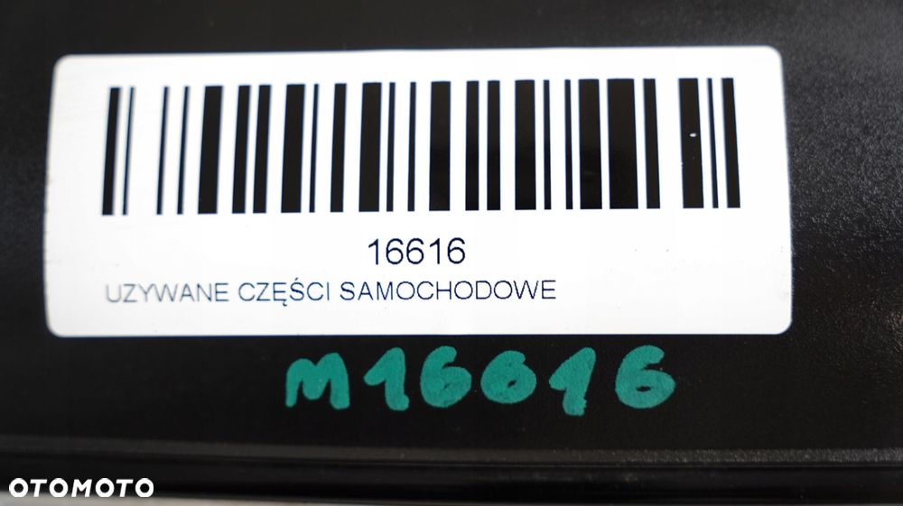 GRILL ATRAPA ZDERZAKA VW PASSAT B7 10-14R - 3