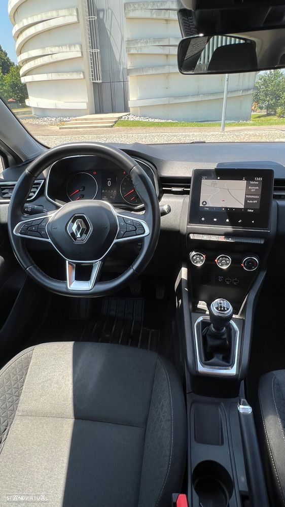 Renault Clio - 7