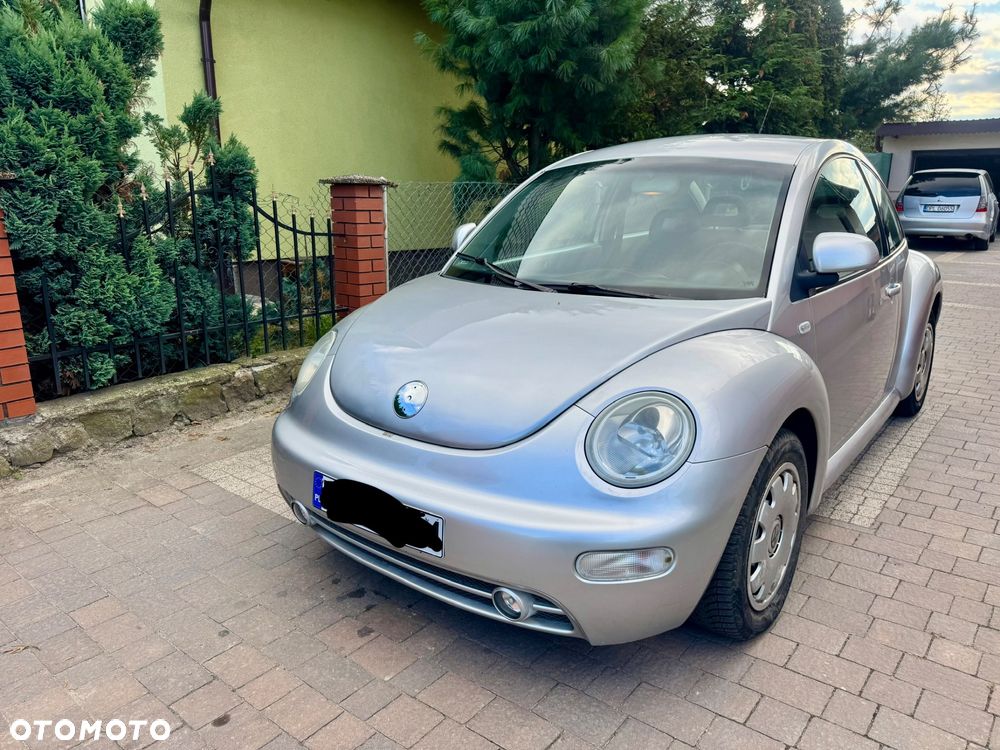 Volkswagen New Beetle - 3