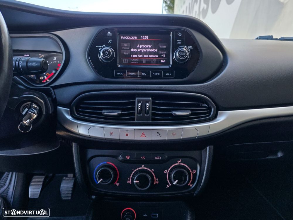 Fiat Tipo 1.3 M-Jet Easy - 29