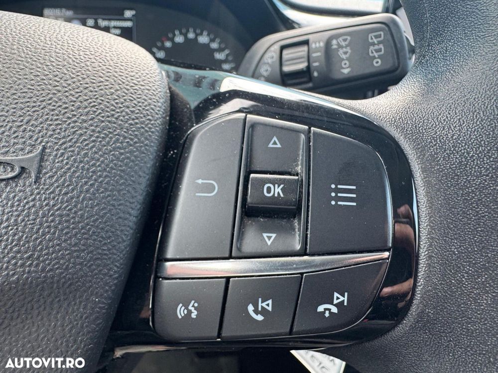 Ford Fiesta 1.0 EcoBoost Trend Connected - 13