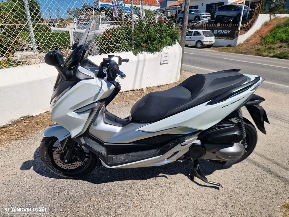 Honda Forza 300  Possível Financiamento - 2