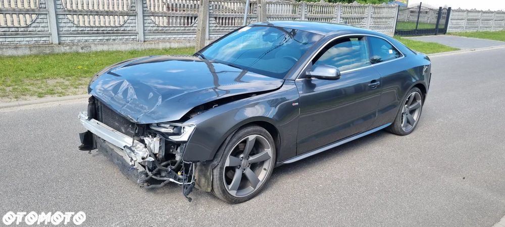 Audi A5 Coupé 2.0 TDI DPF (clean diesel) multitronic - 4