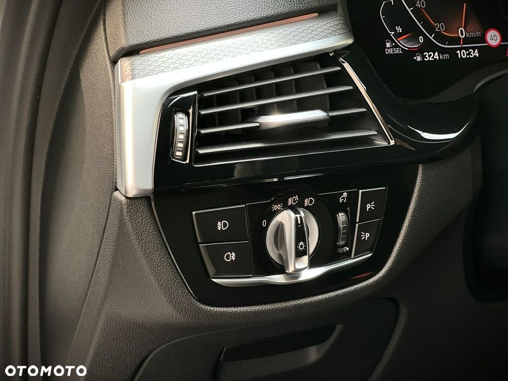 BMW Seria 5 - 17