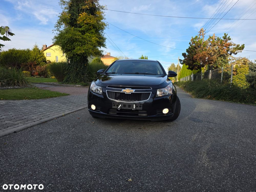 Chevrolet Cruze - 37