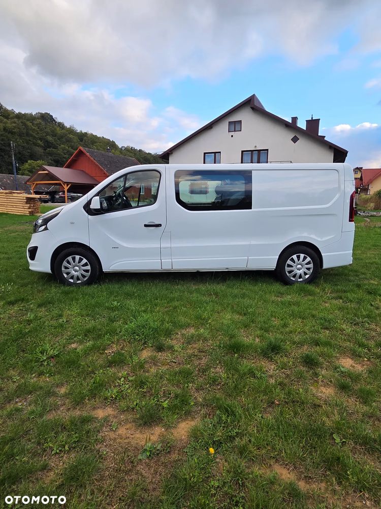 Opel Vivaro 2015 photo 4