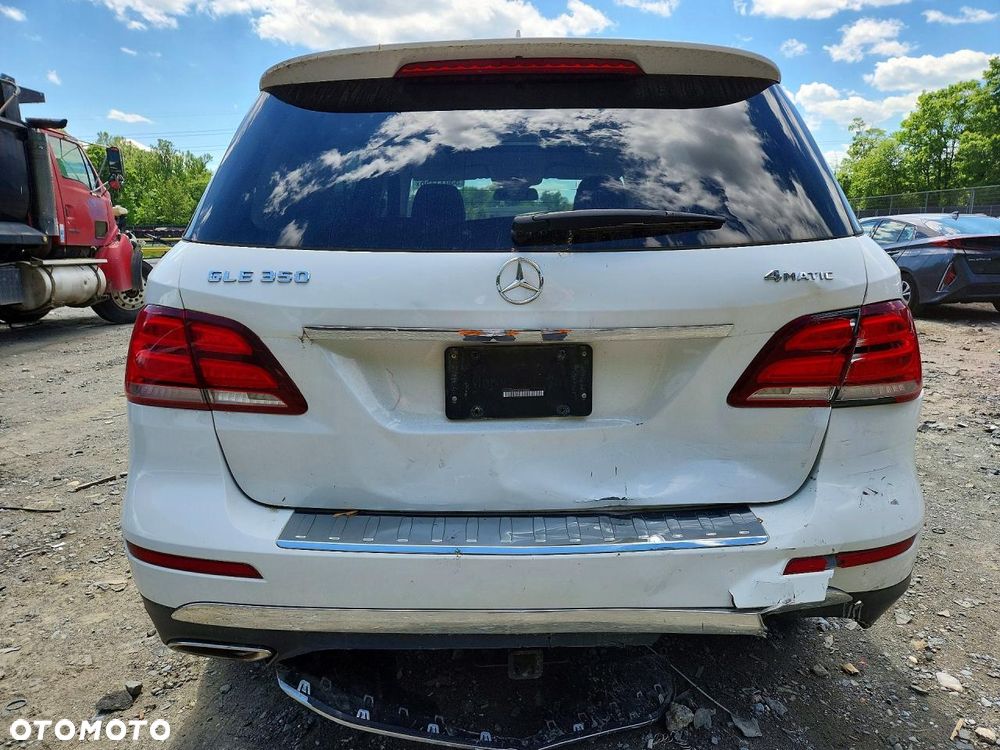 Mercedes-Benz GLE - 7