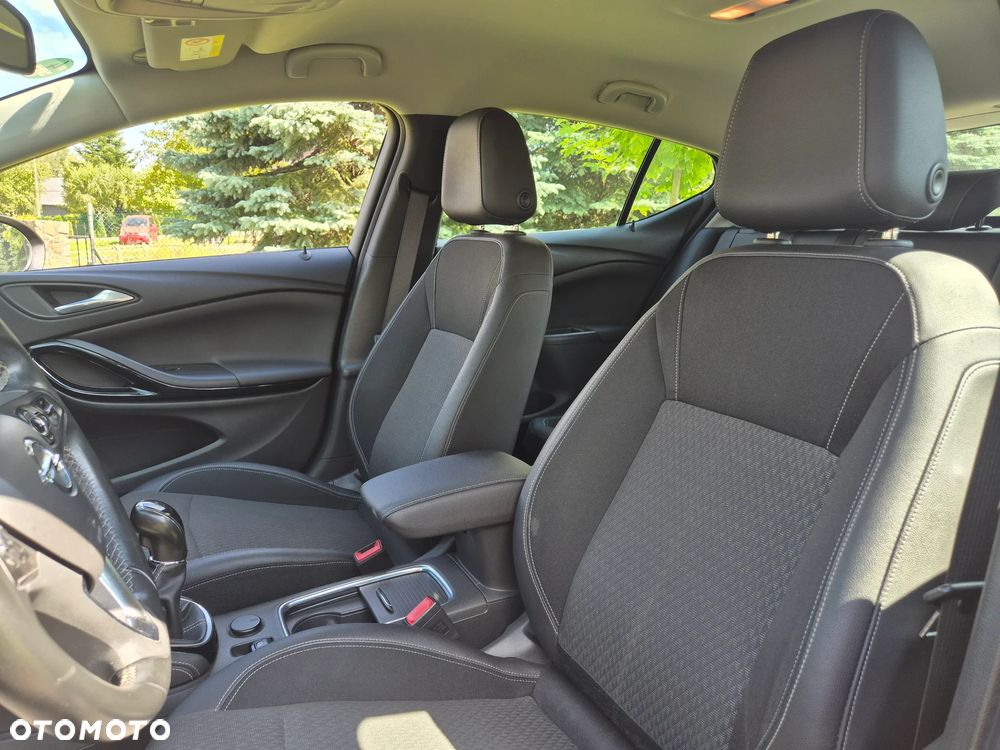 Opel Astra 1.4 Turbo Sports Tourer 120 Jahre - 13