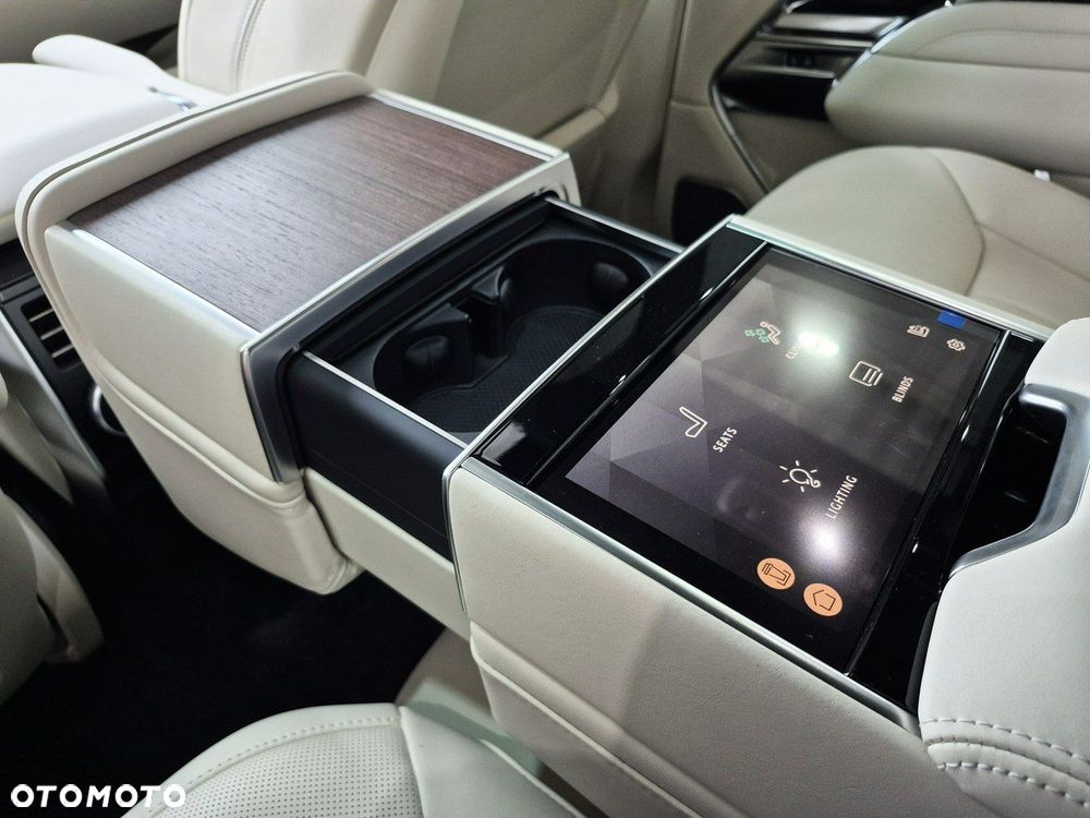 Land Rover Range Rover - 23