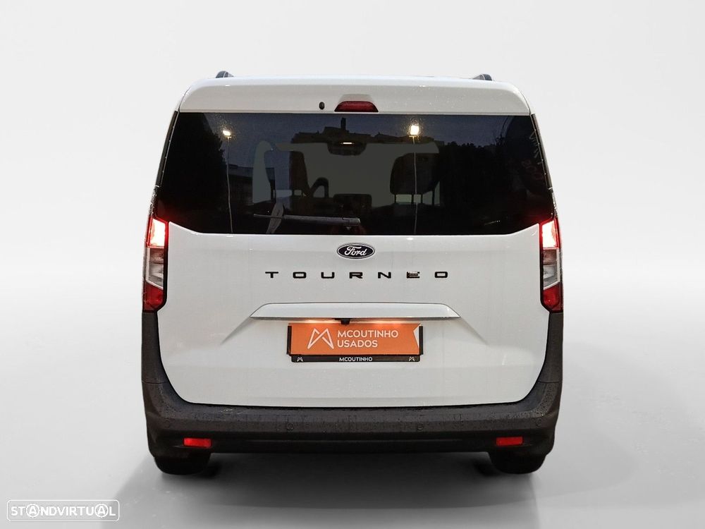 Ford Tourneo Courier 1.0 EcoBoost Titanium DCT — fotografia 4