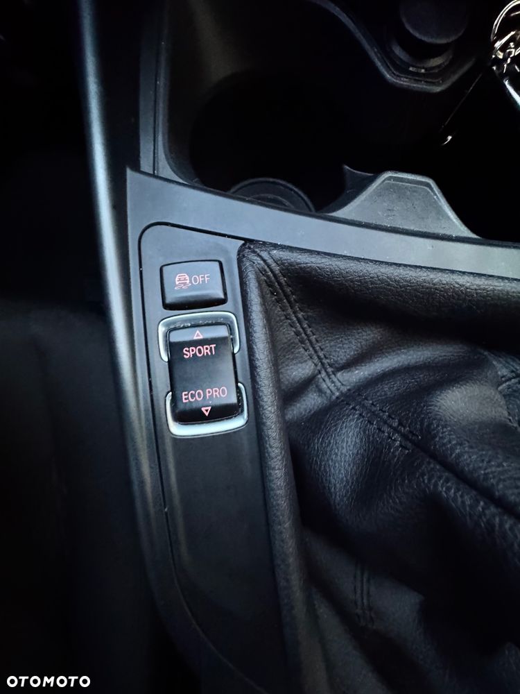 BMW Seria 1 116i Sport Line - 7