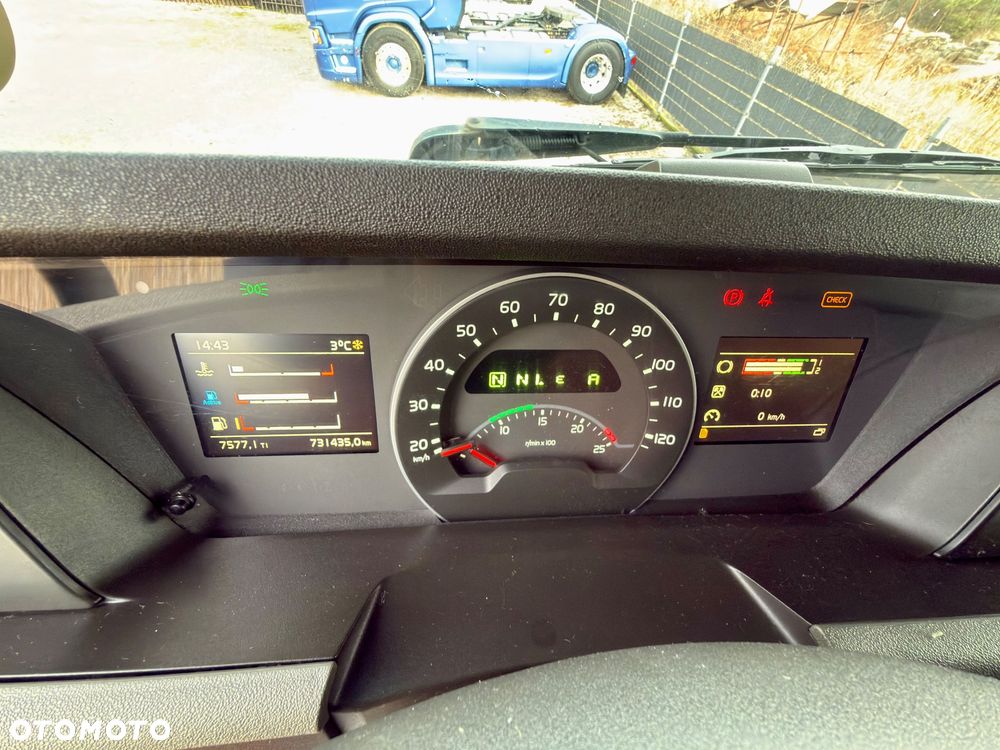 Volvo FH460 / 2017 / 731000 km / NOWA HYDRAULIKA /  IMPORT / KLIMA POSTOJOWA - 18