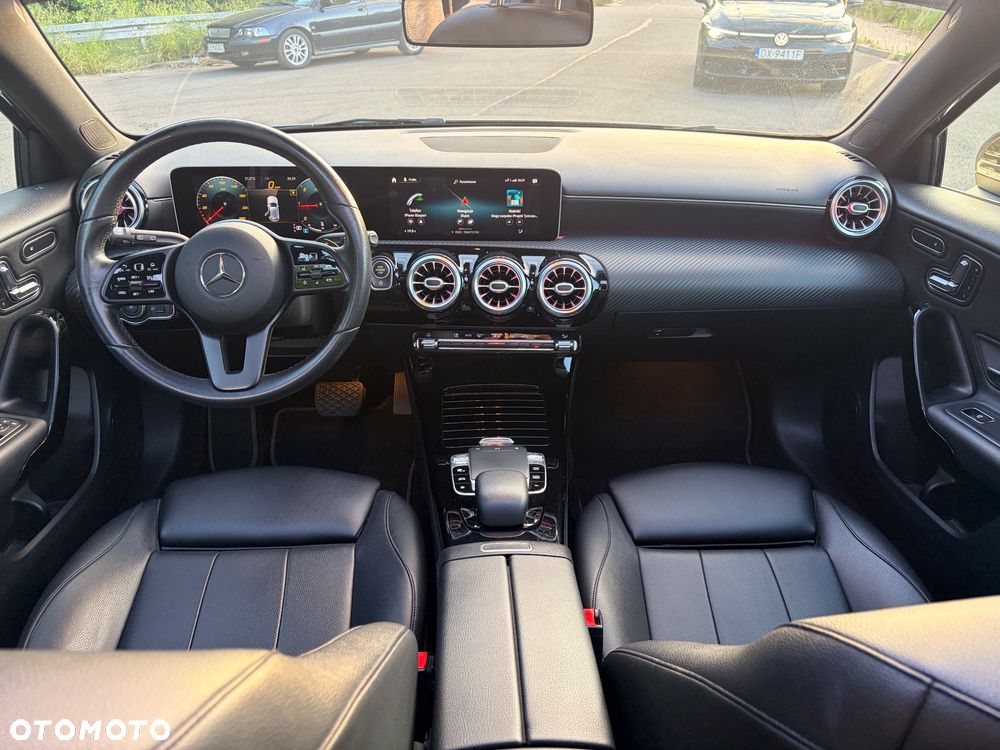 Mercedes-Benz Klasa A 180 d 7G-DCT - 10