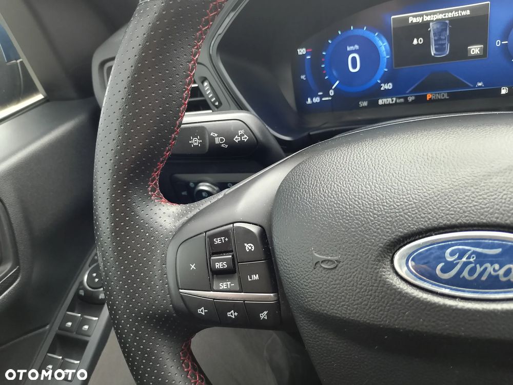 Ford Kuga 2.5 FHEV FWD ST-Line - 23