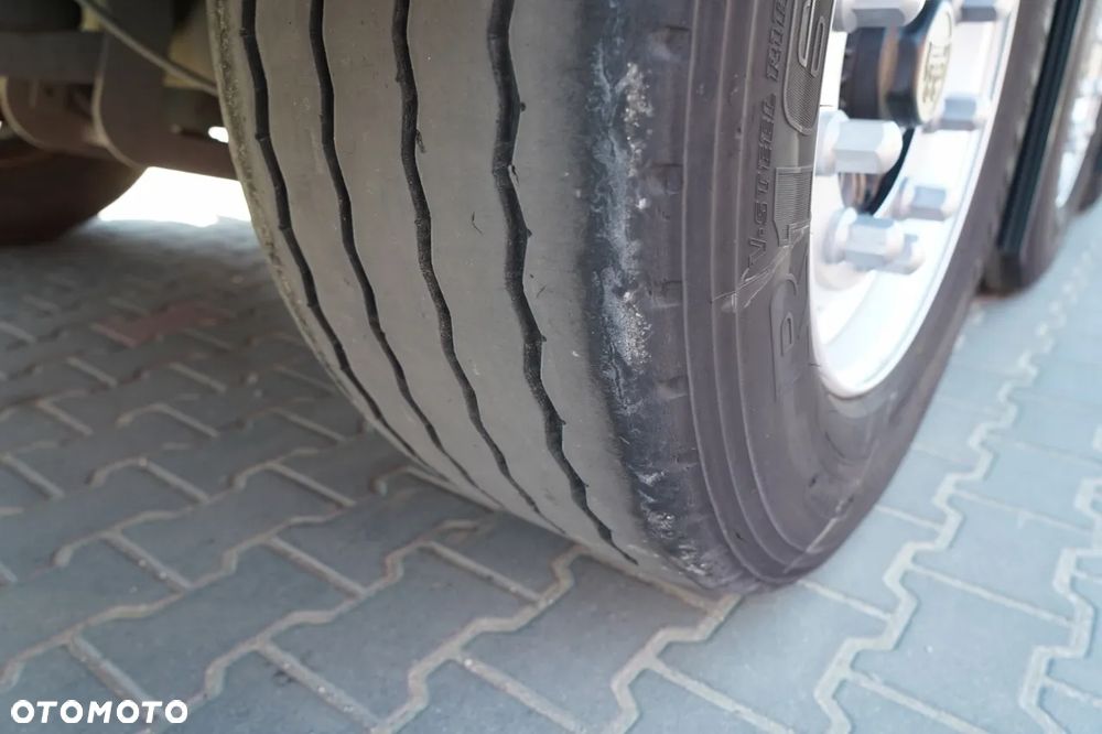 Wielton / FIRANKA / 385/55 R22,5 /  OŚ PODNOSZONA / DACH PODNOSZONY - 23