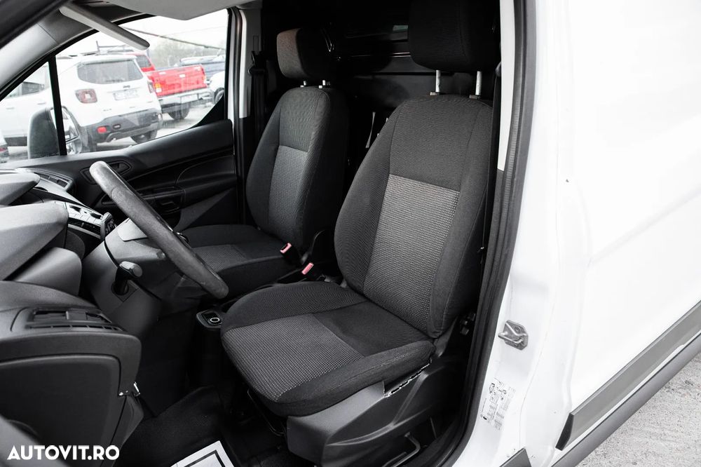Ford Transit Connect - 15