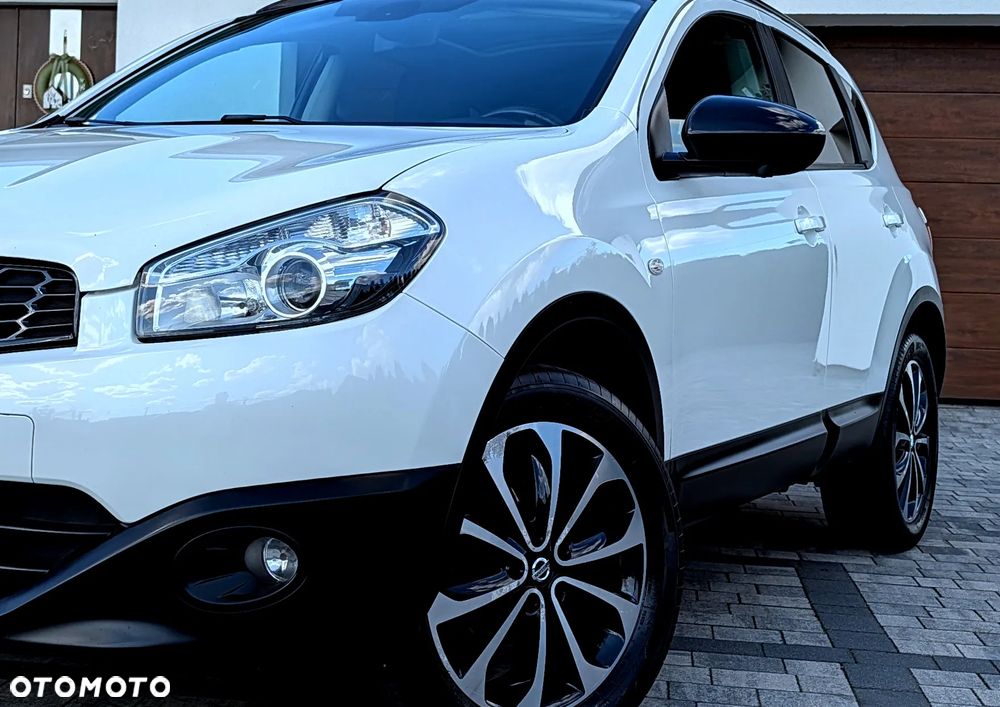 Nissan Qashqai 1.6 360 - 24