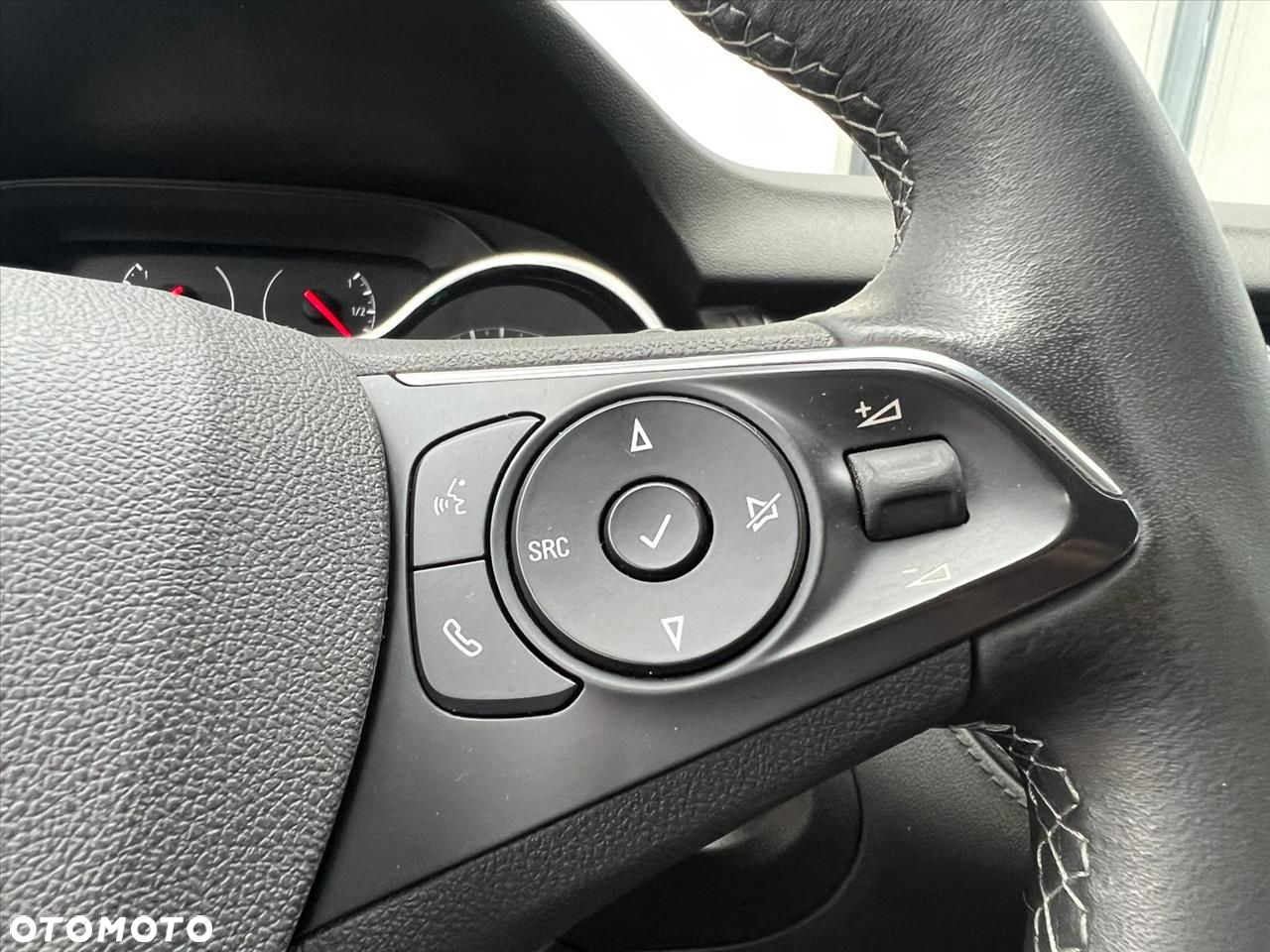 Opel Grandland X - 12