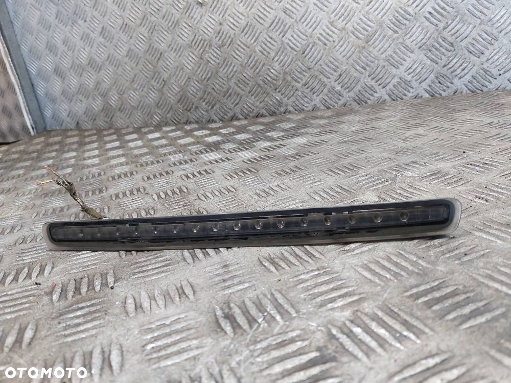 STOPKA TRZECIE ŚWIATŁO STOP OPEL VECTRA C HB 5D - 2