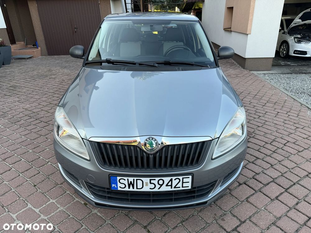Skoda Fabia 1.2 HTP Ambiente - 38