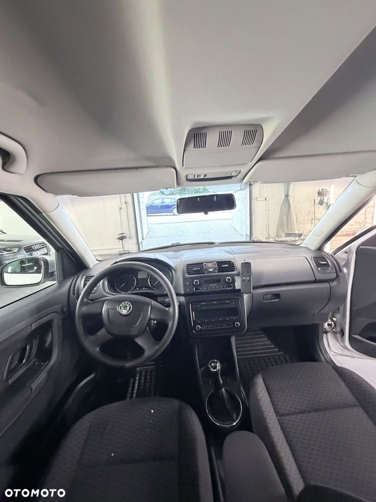 Skoda Roomster 1.2 Fresh - 6