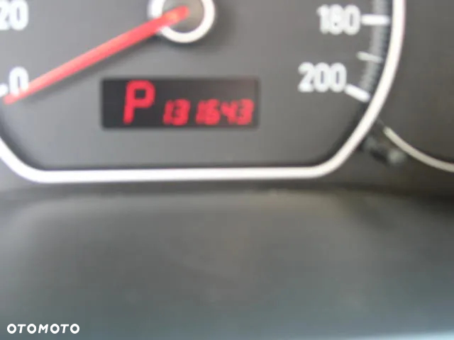 Suzuki SX4 1.6 GS / Premium - 9
