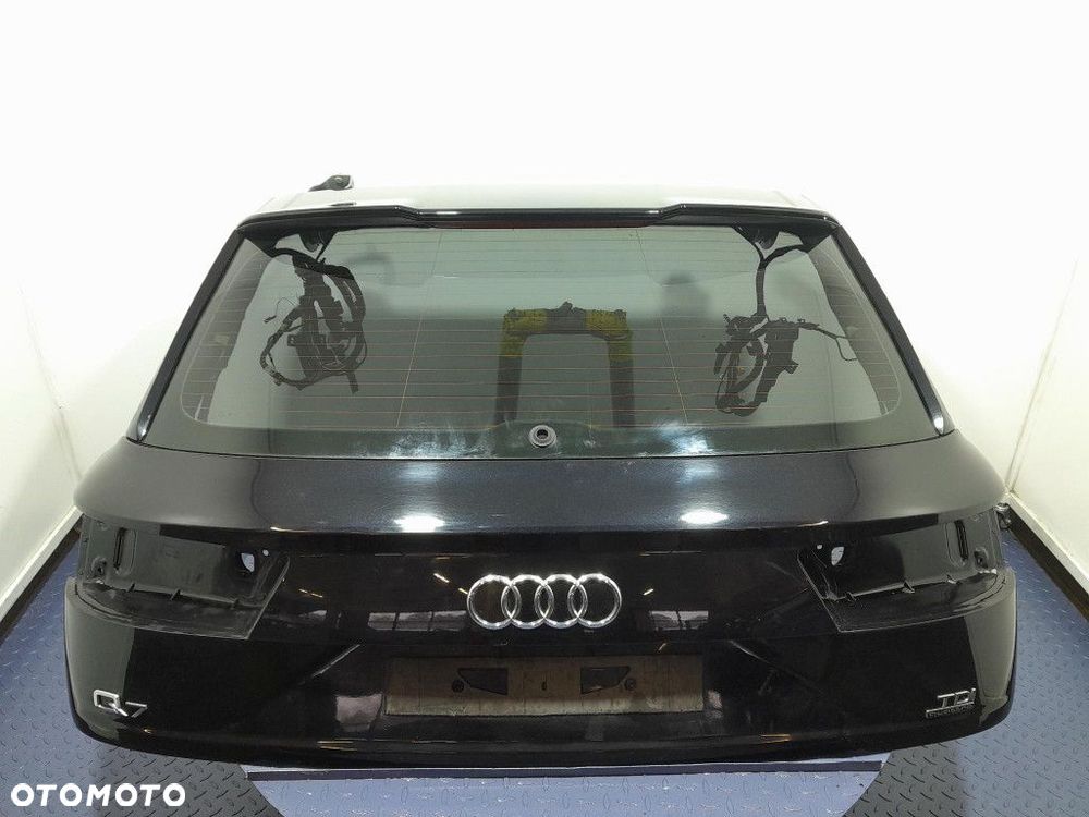 AUDI Q7 II 4M TYLNA KLAPA BAGAŻNIKA LC9X - 1