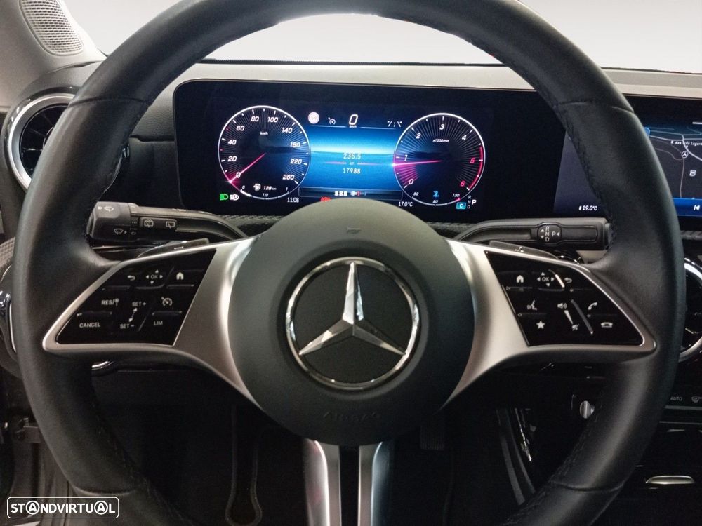 Mercedes-Benz CLA 180 d Shooting Brake Style Aut. - 12