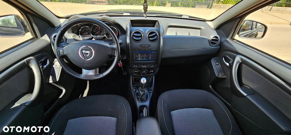 Dacia Duster 1.6 SCe Ambiance S&S - 19