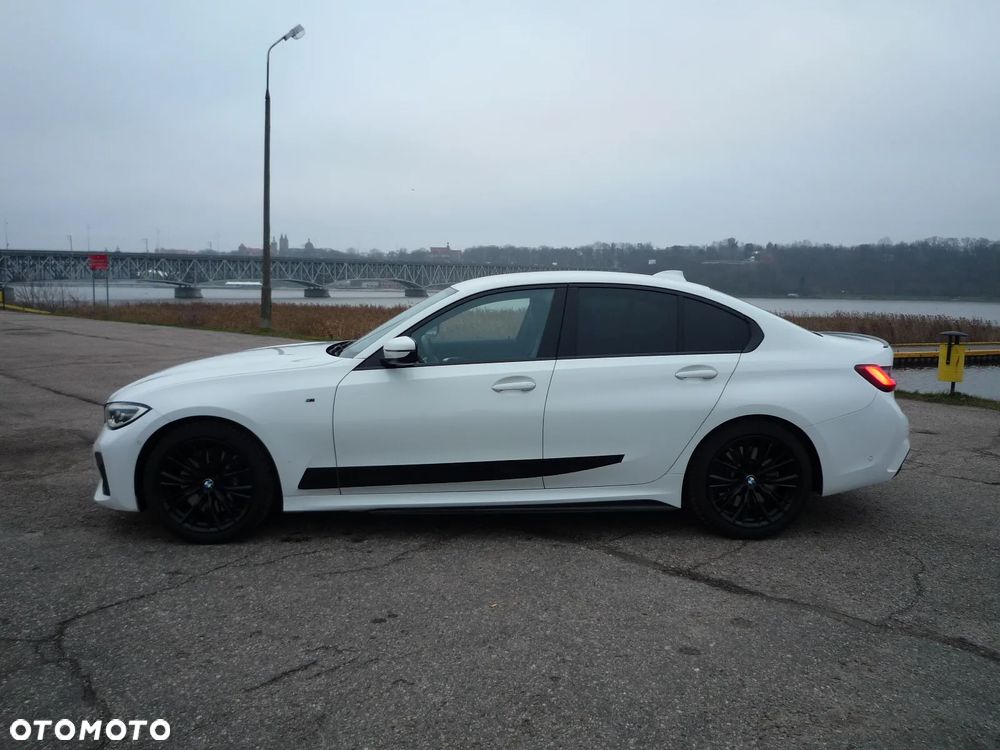 BMW Seria 3 330i xDrive M Sport sport - 6