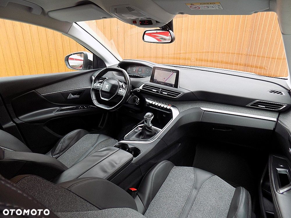 Peugeot 5008 BlueHDI 120 Stop & Start Allure - 23